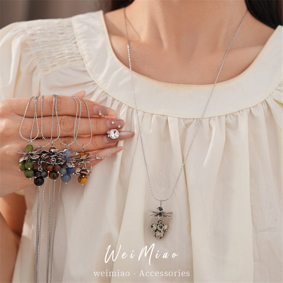 Stone Flower Grape Necklace Casual Temperament Fashion Personality Versatile Sweater Chain High Sense Light Luxury Necklace Wholesale