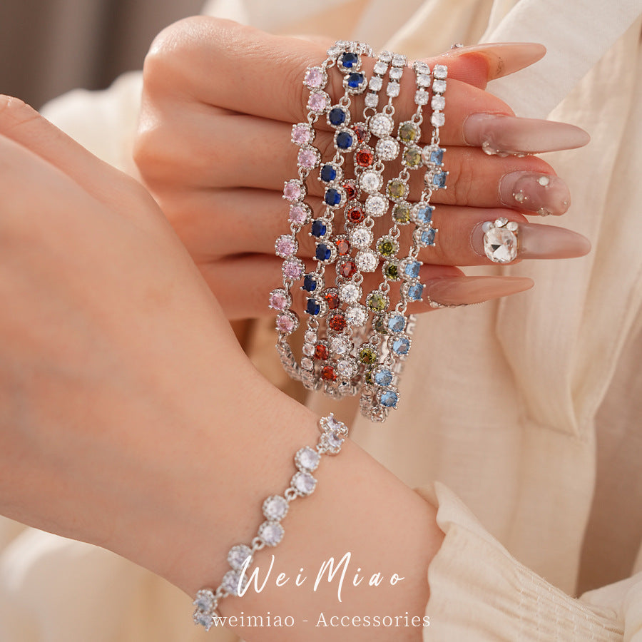 Zircon-encrusted geometric round bracelet light luxury niche high-end bracelet simple temperament versatile jewelry wholesale