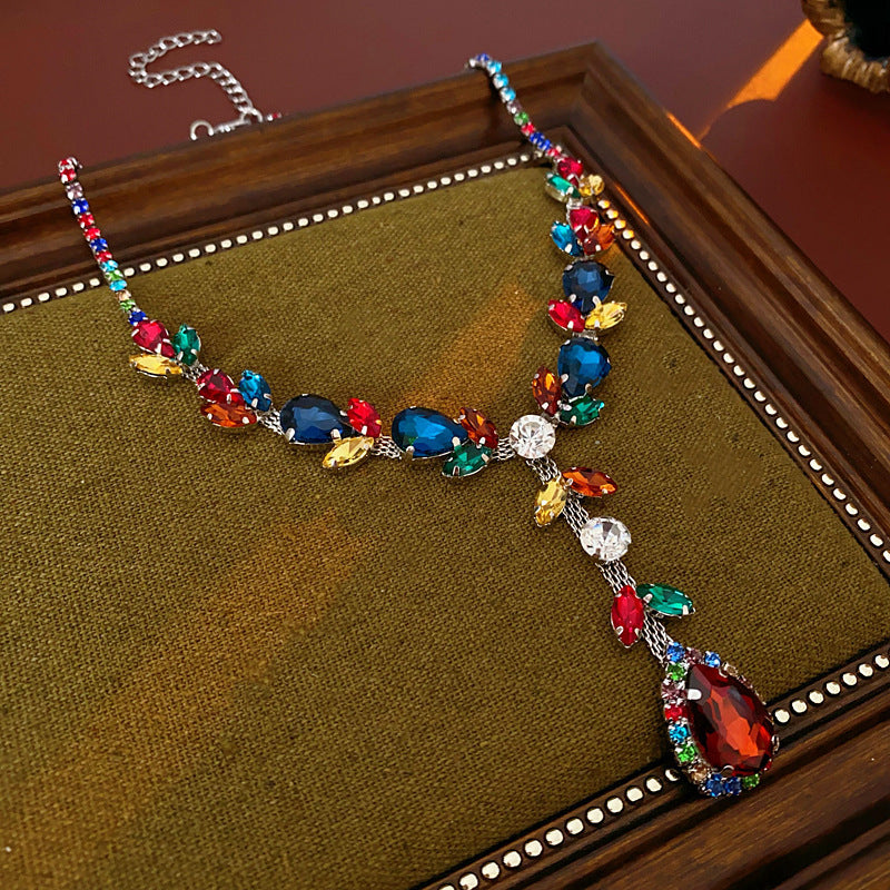 Vintage Luxury Diamond Drop Clavicle Chain Necklace - Retro Palace Style Premium Jewelry for Women