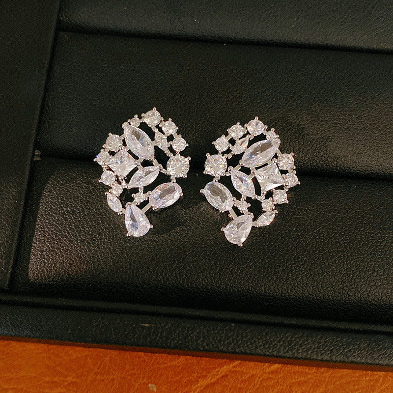 Pink elegant zircon water drop square hollow necklace light luxury niche collarbone chain high-end jewelry set