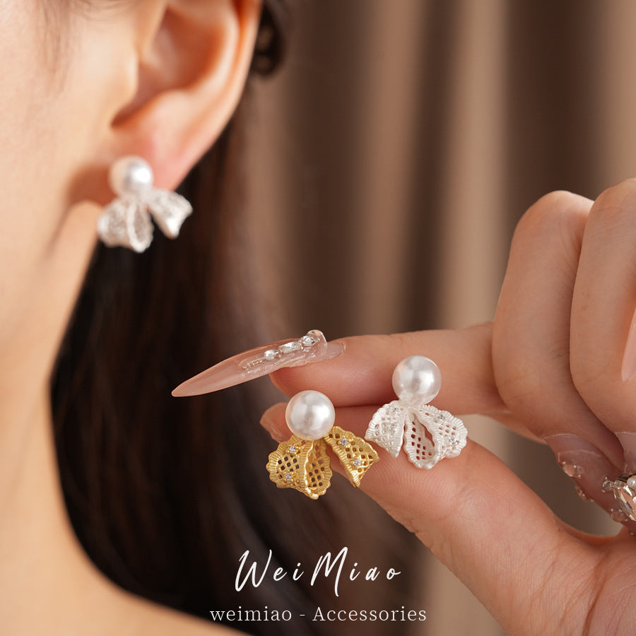 Silver needle inlaid zircon lace hollow pearl stud earrings simple versatile commuter temperament earrings light luxury high-end earrings