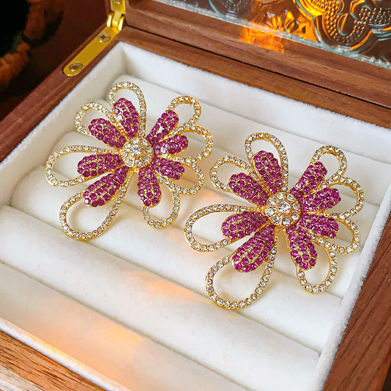 Vintage Style Earrings - Unique Retro Stud Collection