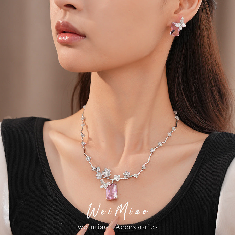 Exquisite temperament zircon flower butterfly square necklace light luxury niche collarbone chain high-end fashion jewelry set