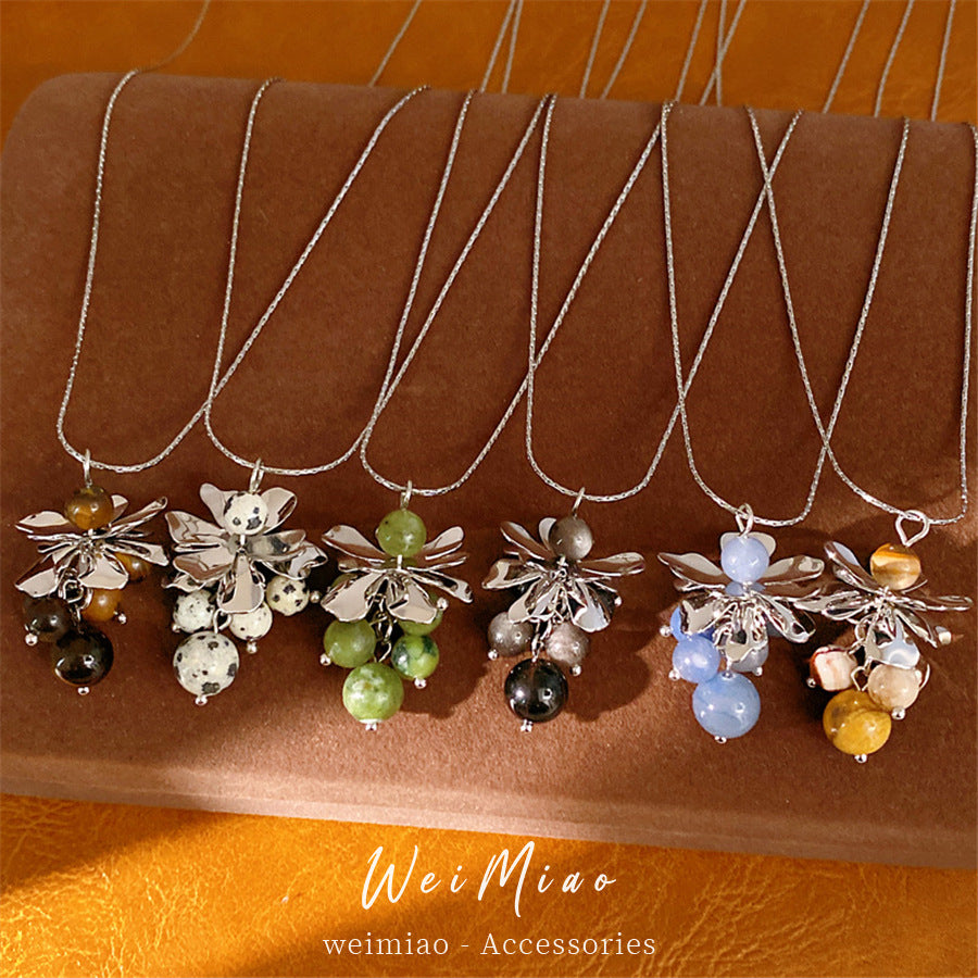 Stone Flower Grape Necklace Casual Temperament Fashion Personality Versatile Sweater Chain High Sense Light Luxury Necklace Wholesale