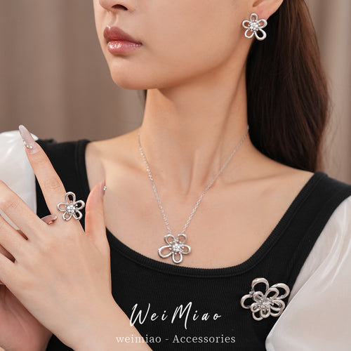 18k real gold electroplated zirconium hollow flower necklace light luxury niche collarbone chain personalized temperament high-end jewelry set