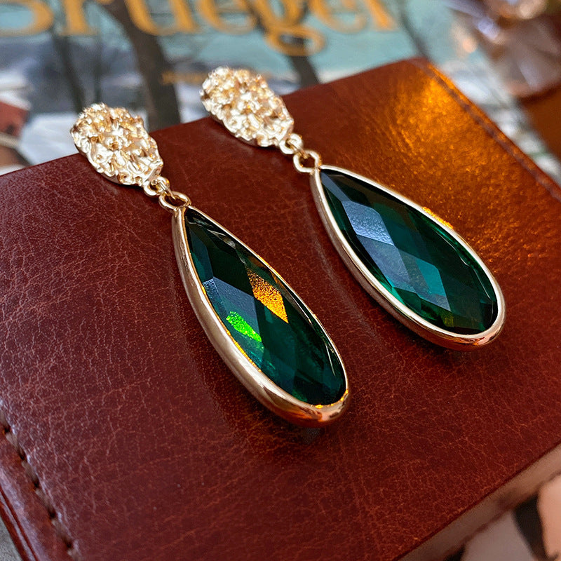 Vintage Style Earrings - Unique Retro Stud Collection