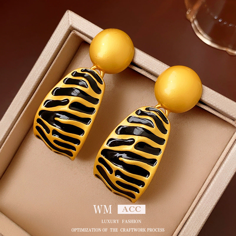 Vintage Style Earrings - Unique Retro Stud Collection
